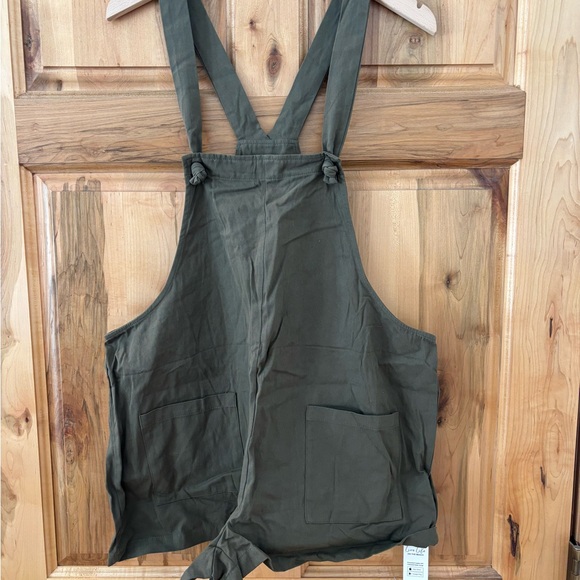 Cupshe Pants - Cupshe Olive Green Short Overalls
